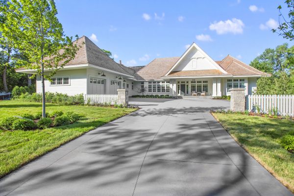Cost of Driveway Concreting in Cary